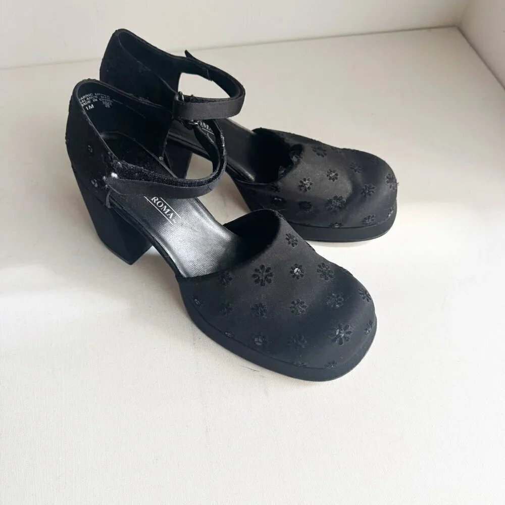 Vintage Y2K Studio Roma Black Satin Floral Chunky Heels 11
